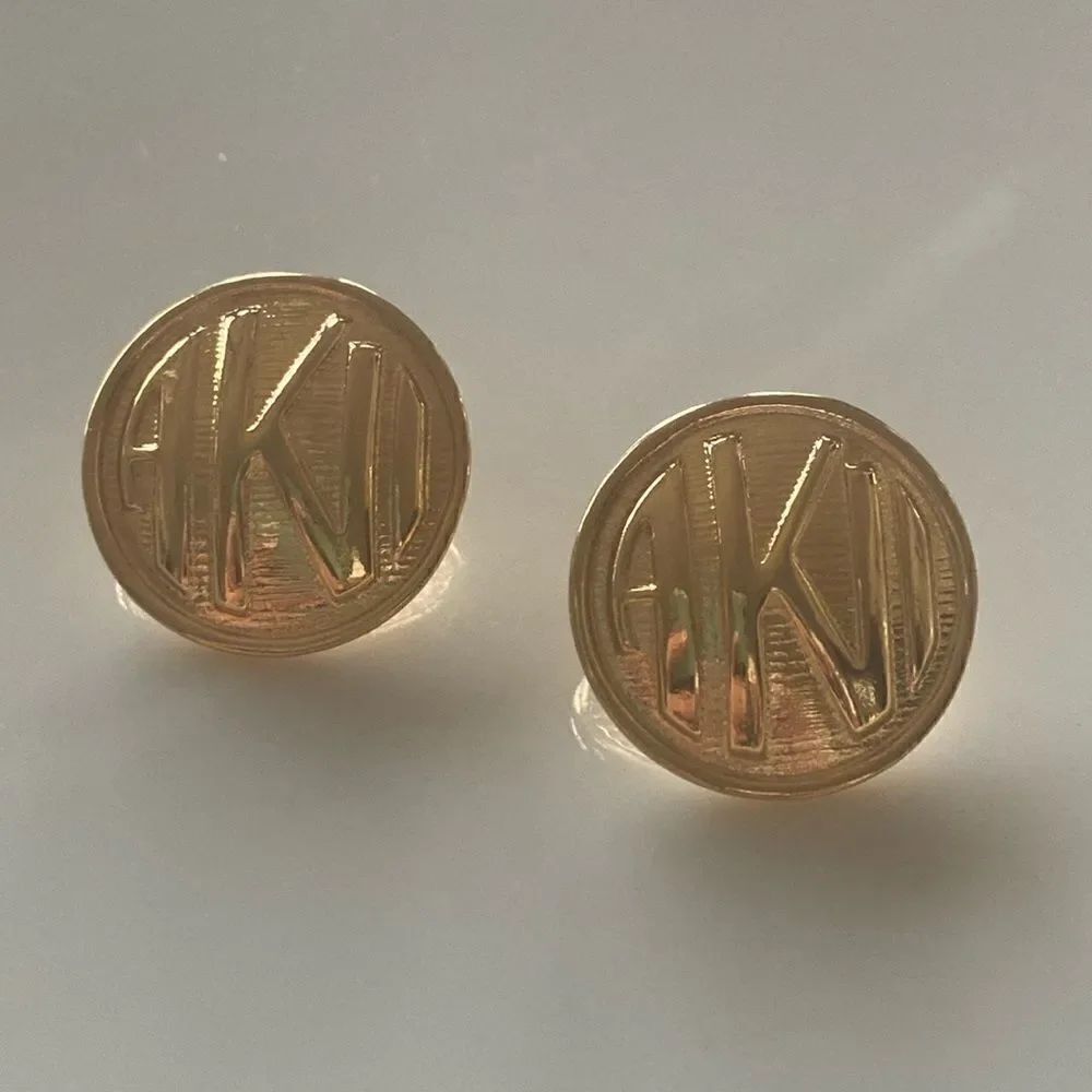 Vintage 1980’s Ann Klein button earrings